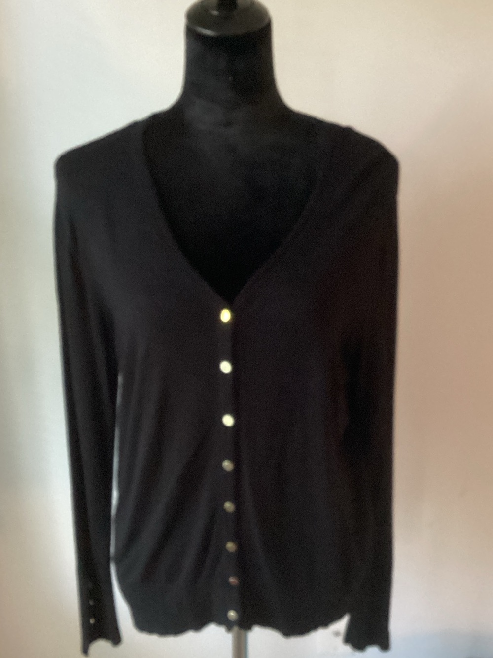 EUC Primark Black v neck Sweater